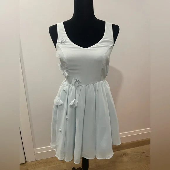 Cinderella Grad Dress - Picture 3 of 6